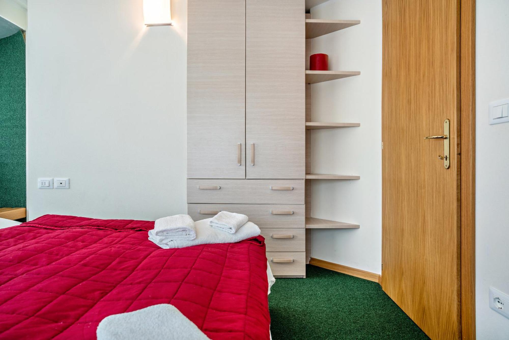 Ferienwohnung Casa Roby Al Centro Delle Dolomiti Marilleva Exterior foto